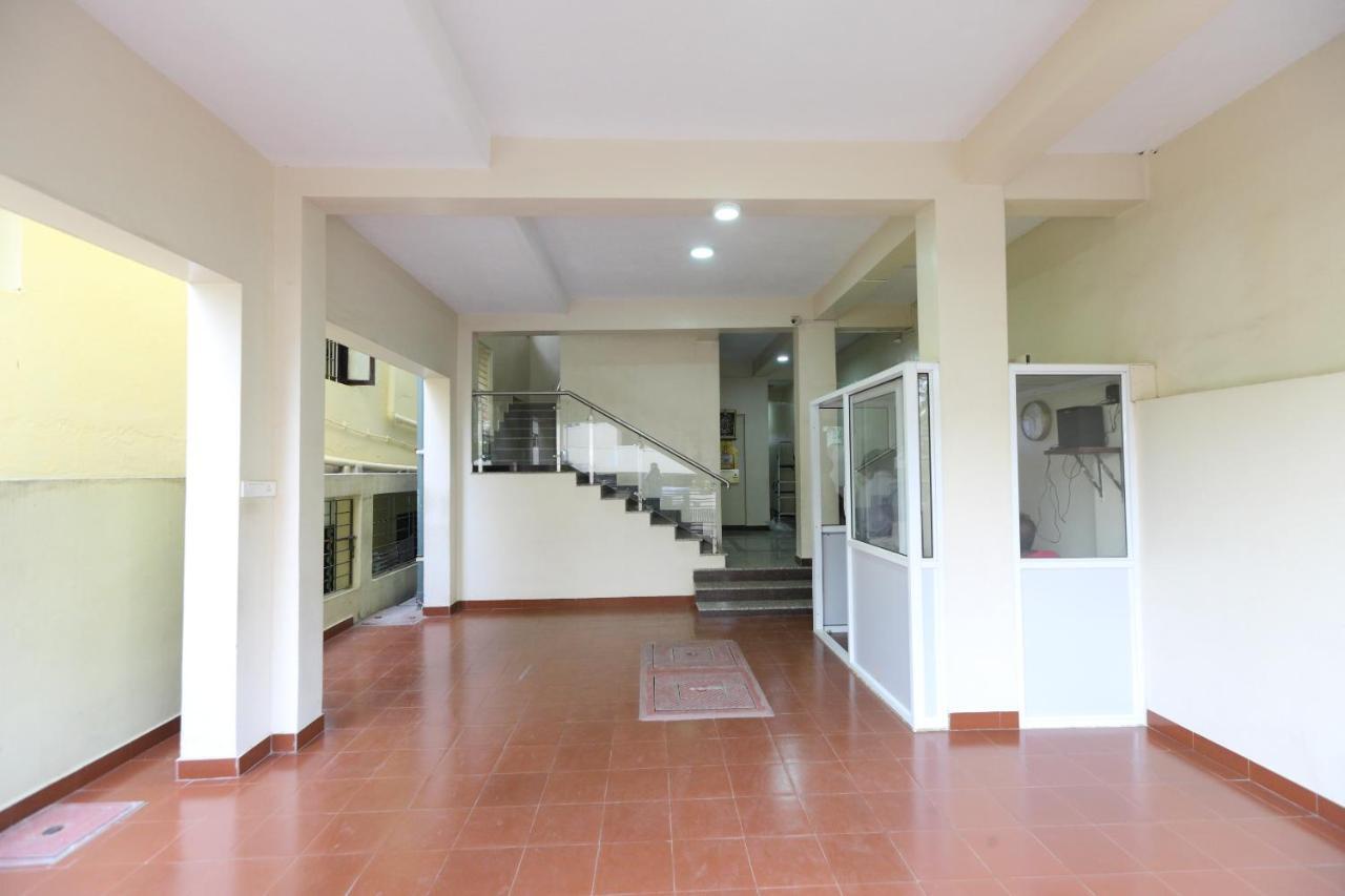 Oyo 14934 Kalyani Grand Otel Chennai Dış mekan fotoğraf