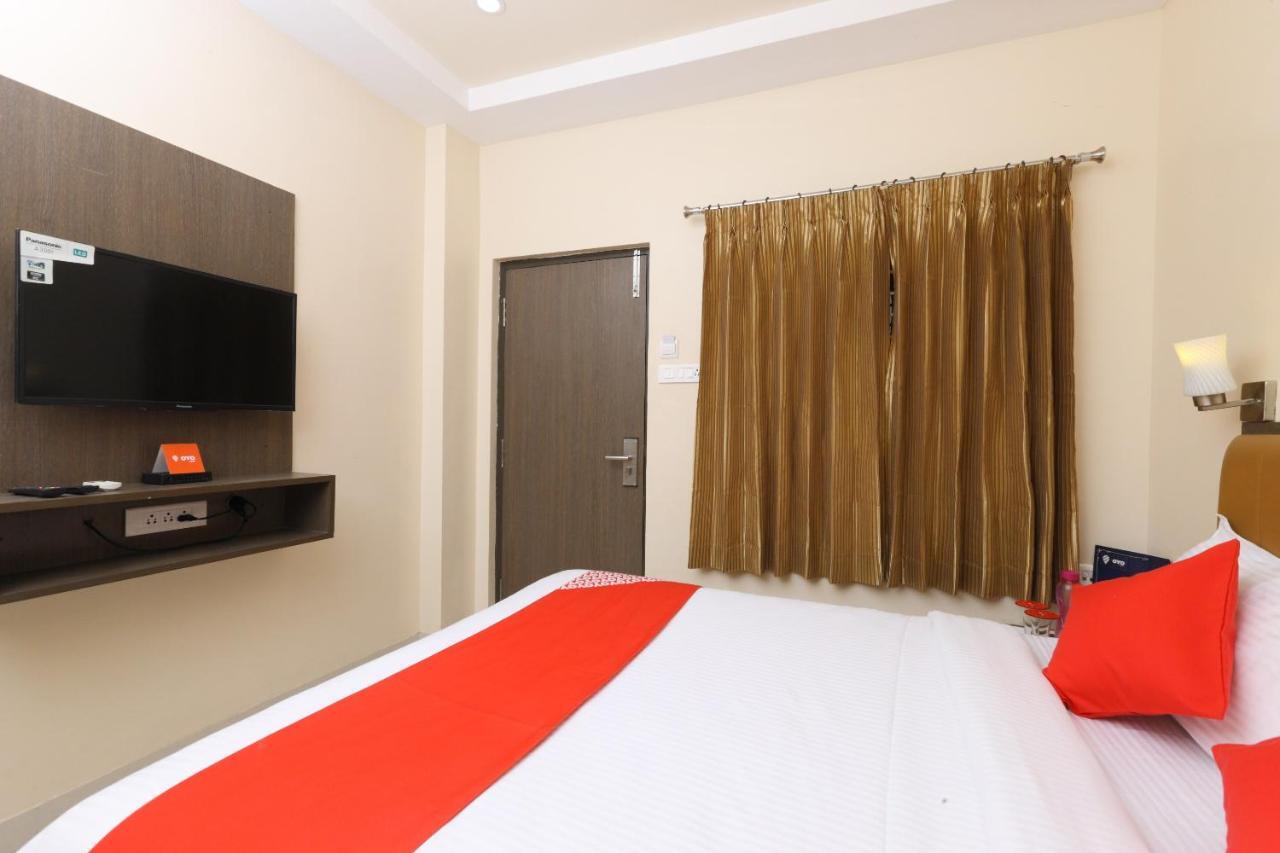 Oyo 14934 Kalyani Grand Otel Chennai Dış mekan fotoğraf