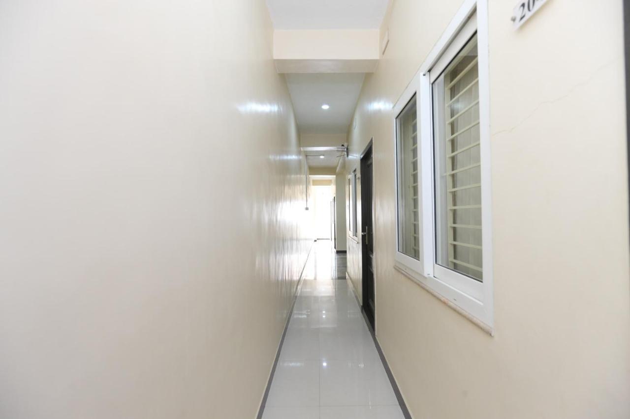 Oyo 14934 Kalyani Grand Otel Chennai Dış mekan fotoğraf